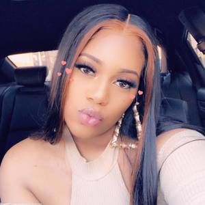 Meet your Posher, Glo